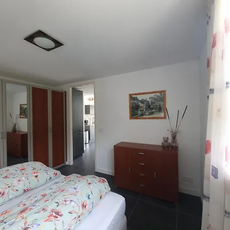 De Bloemenkwekerij *